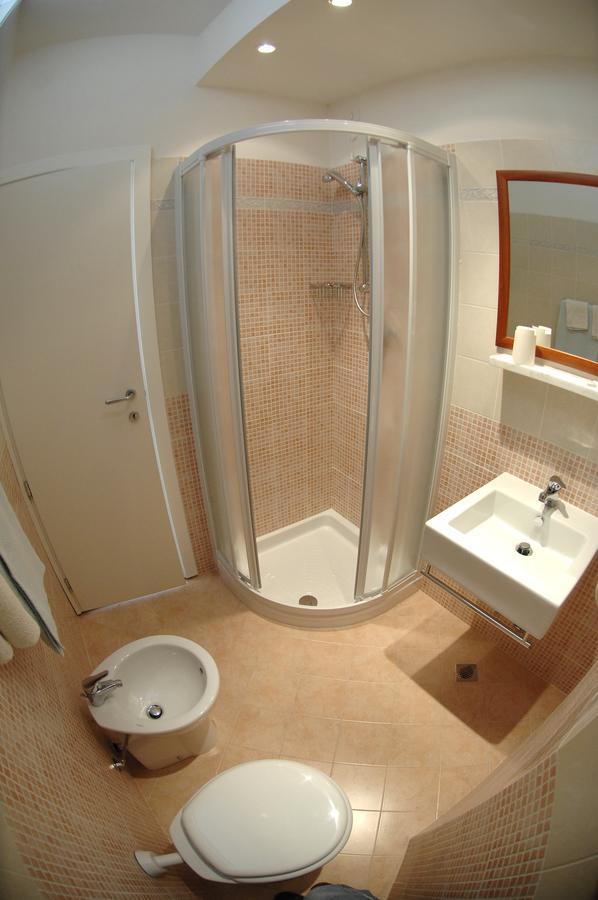 Hotel D'Annunzio Cattolica Ngoại thất bức ảnh