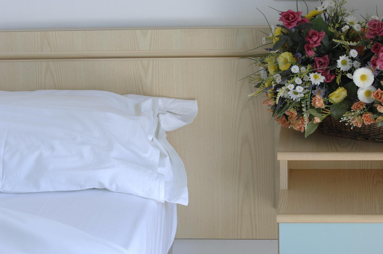 Hotel D'Annunzio Cattolica Ngoại thất bức ảnh