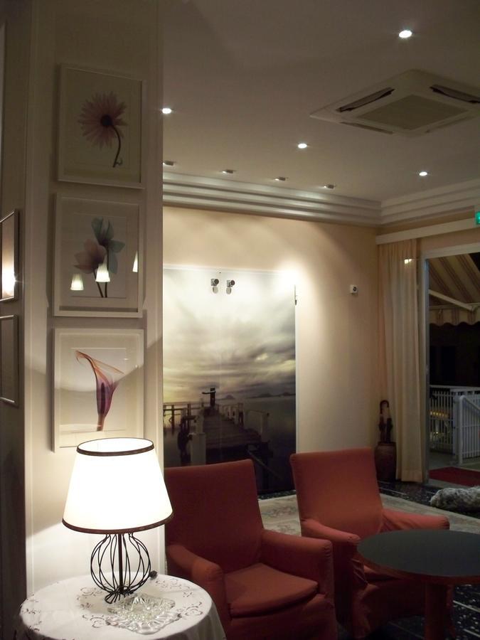 Hotel D'Annunzio Cattolica Ngoại thất bức ảnh