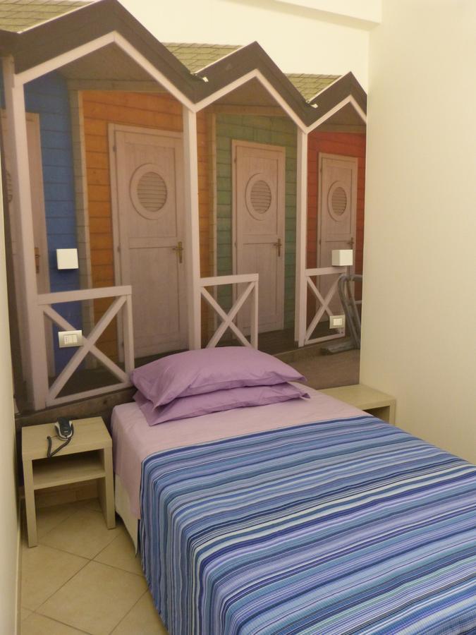 Hotel D'Annunzio Cattolica Ngoại thất bức ảnh